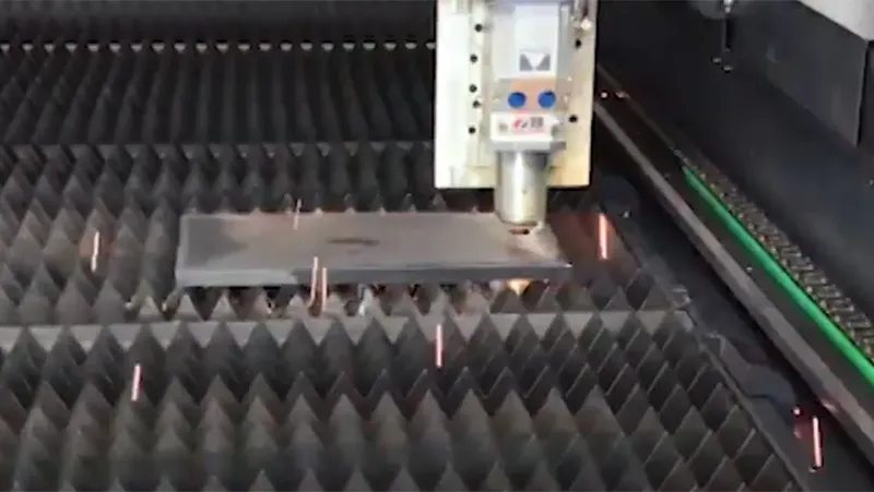 Smart Moving of Cutting Head